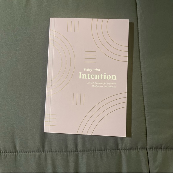 Today with Intention Guided Journal - Picture 6 of 7